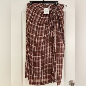 Brown Zara pencil skirt with slit and under skirt